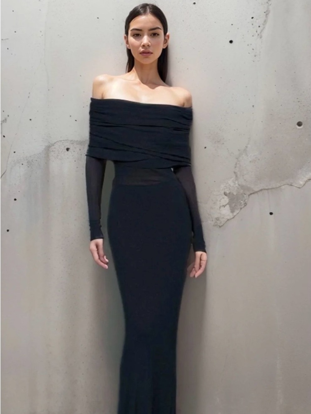 Commense Off-Shoulder Black Maxi Gown